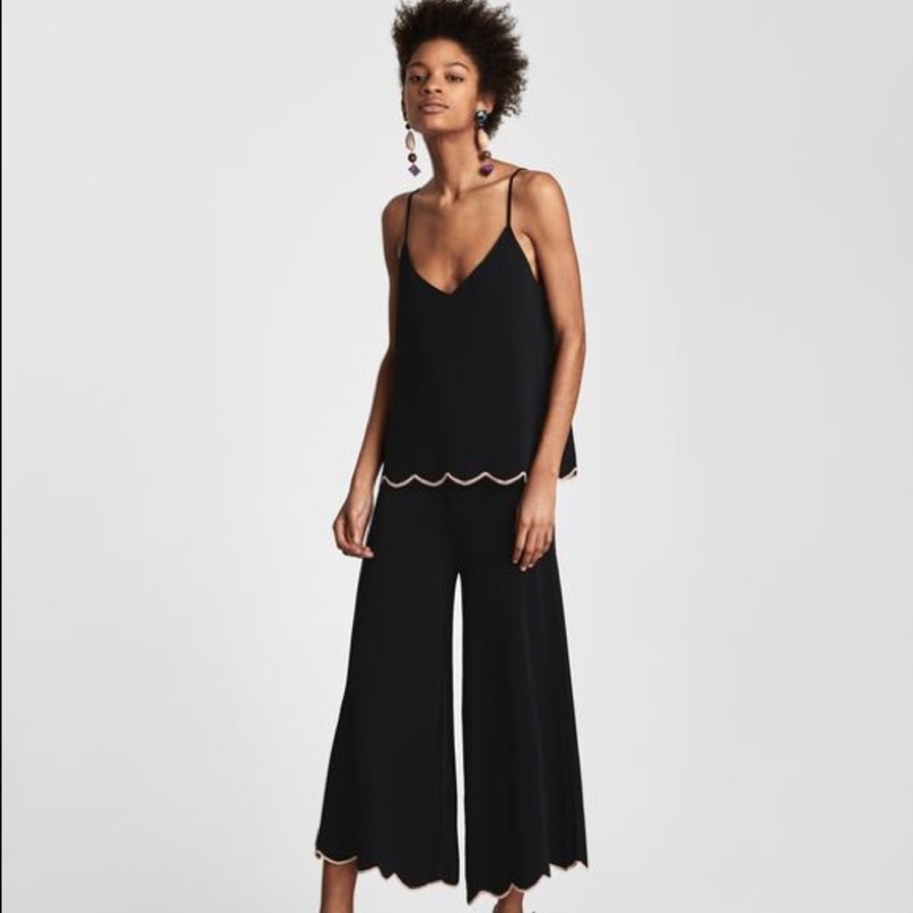 Zara Black V Neck Knit Tank